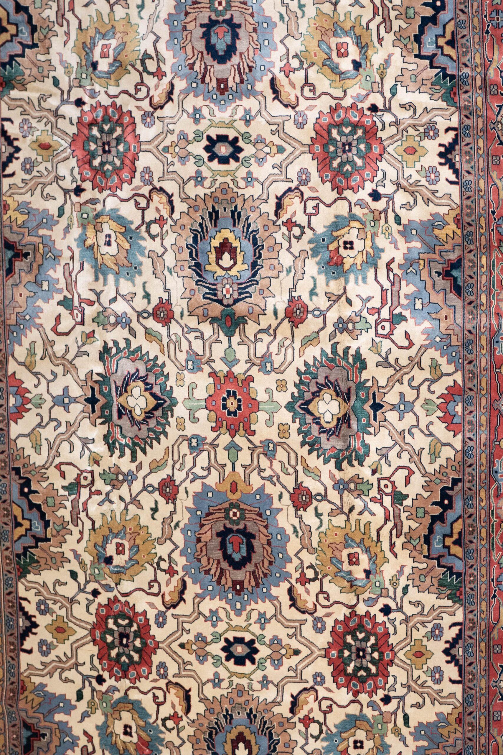 Serapi Rug 10.0x14.0 View 6