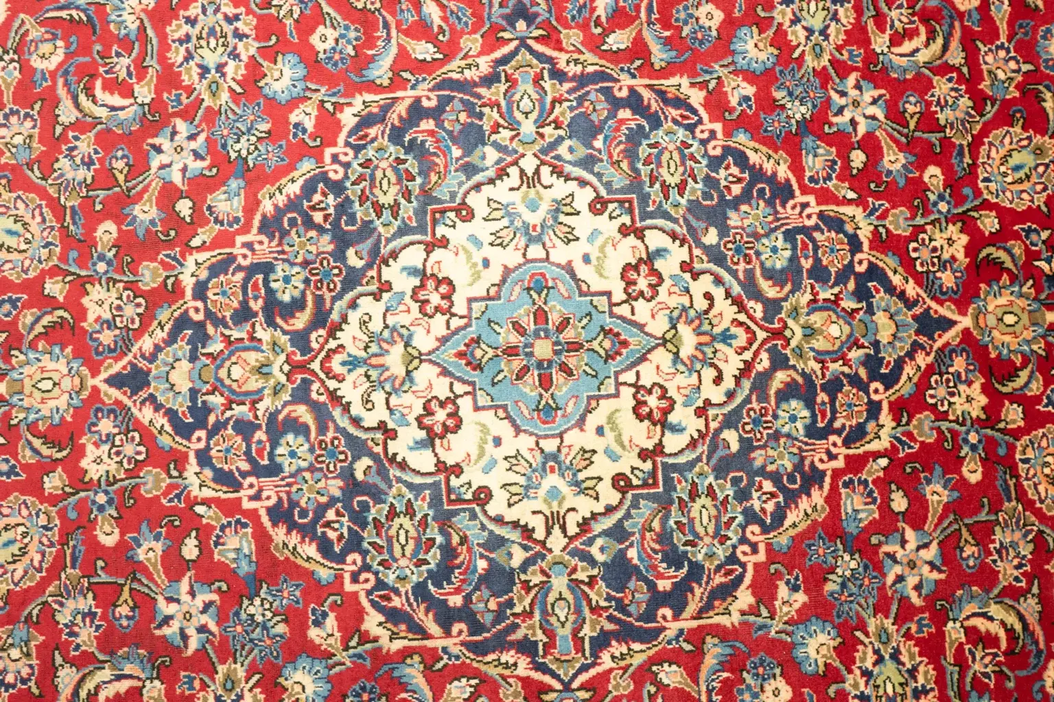 Kashan Wool Rug 9.4 x 12.4 View 4