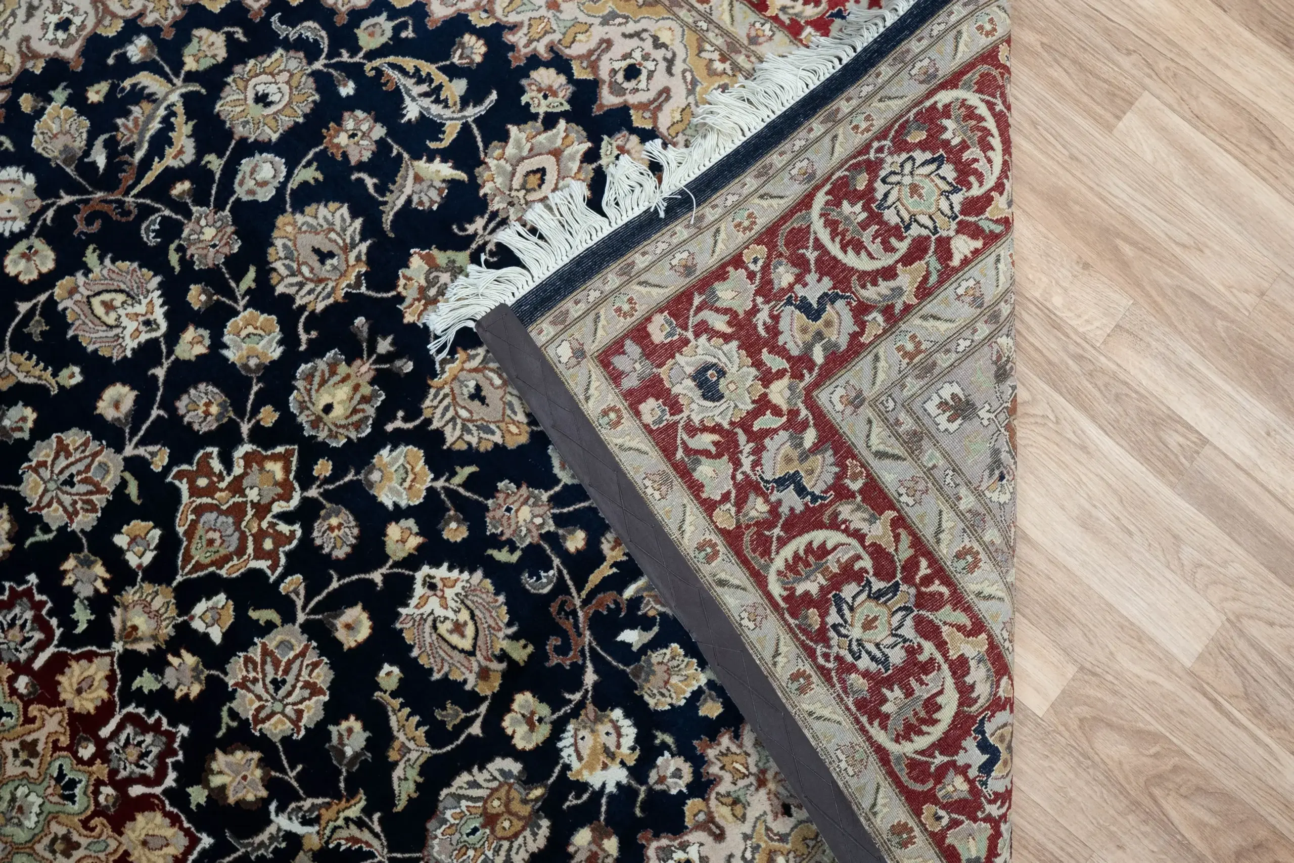 Tabriz Wool Rug 6.0 x 9.0' View 3