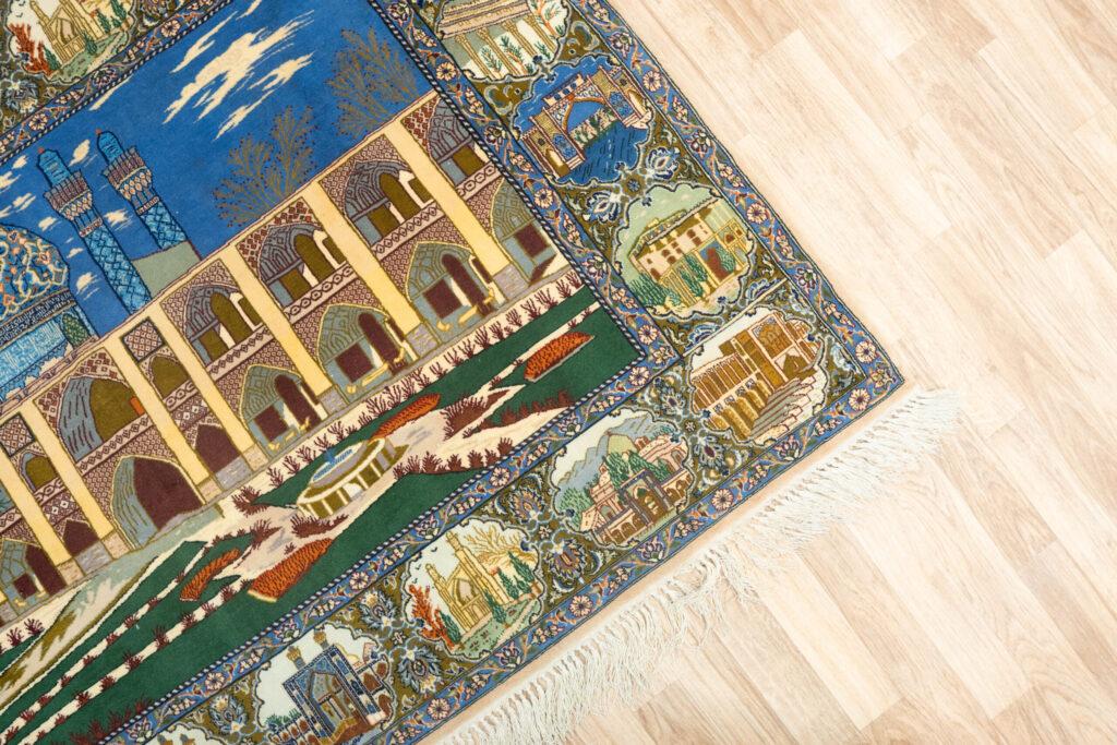 Isfahan Wool Rug 3.9'x5.1' View 3