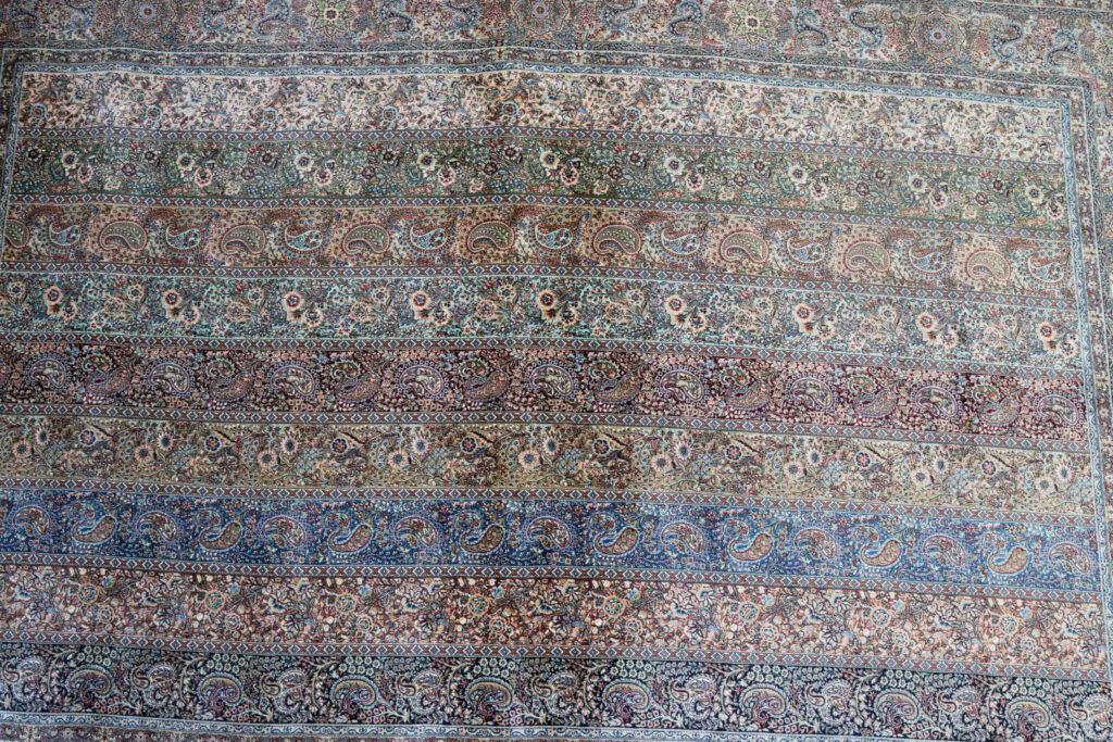 Qum Design Silk Rug 5'x7.7' View 2