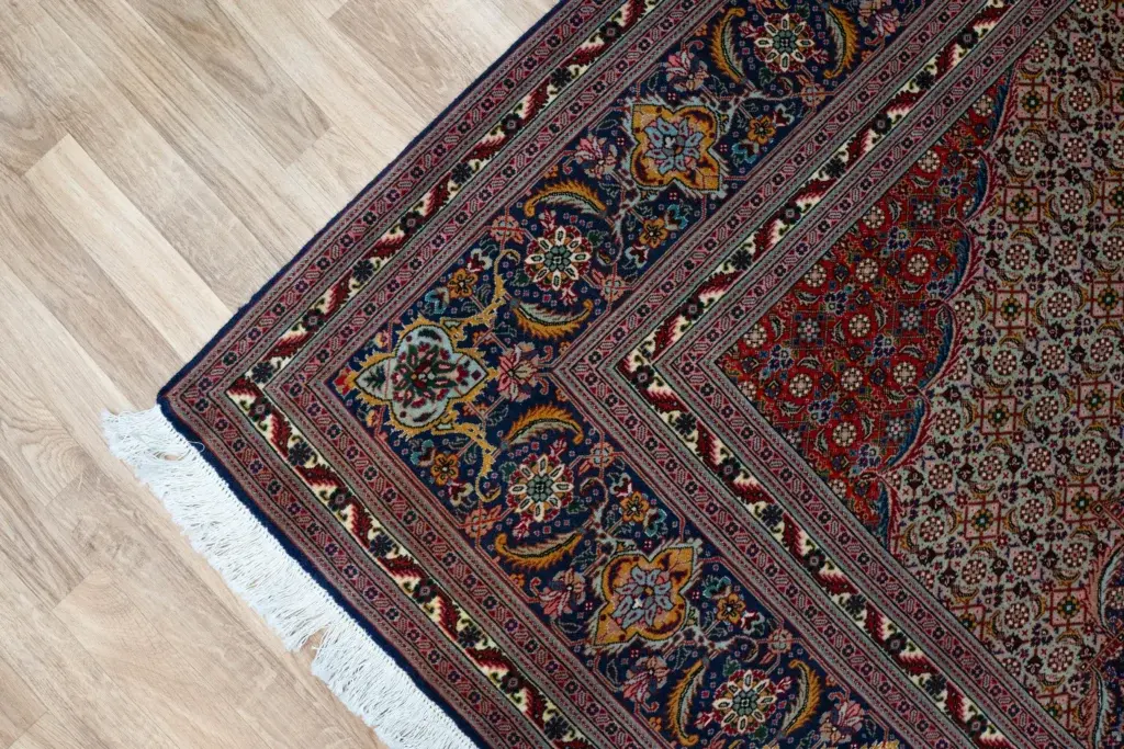 Tabriz Wool Rug 6.5x10.4' View 2