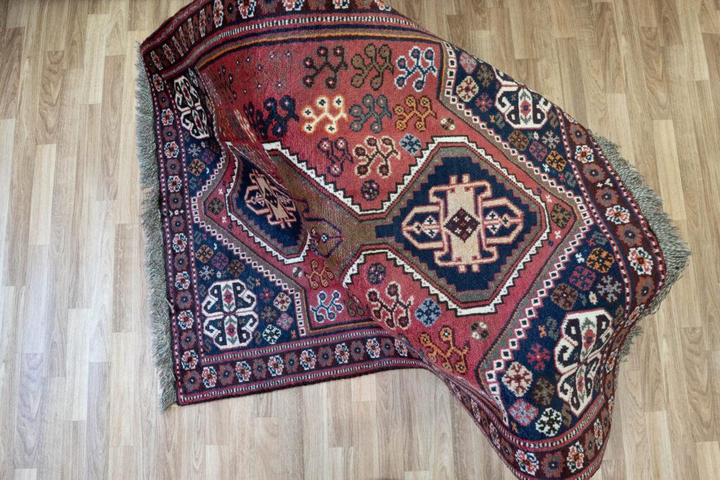 Qashqai Wool rug 3.1'x5.2' View 6