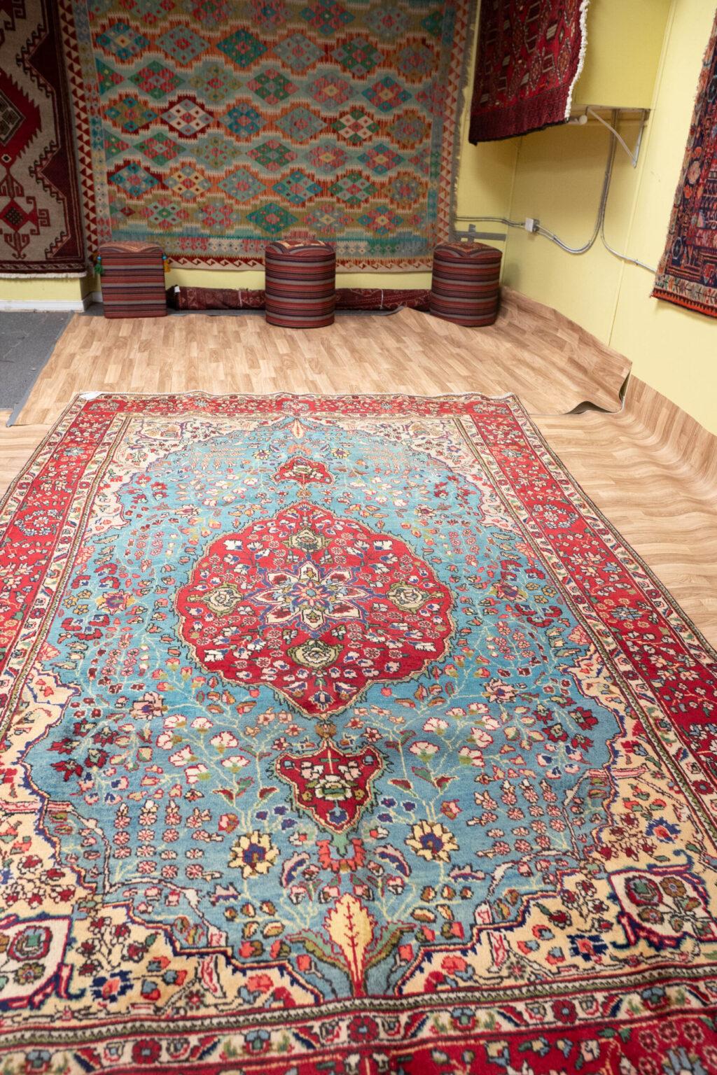 Tabriz Wool Rug 6.1x9.1 View 1