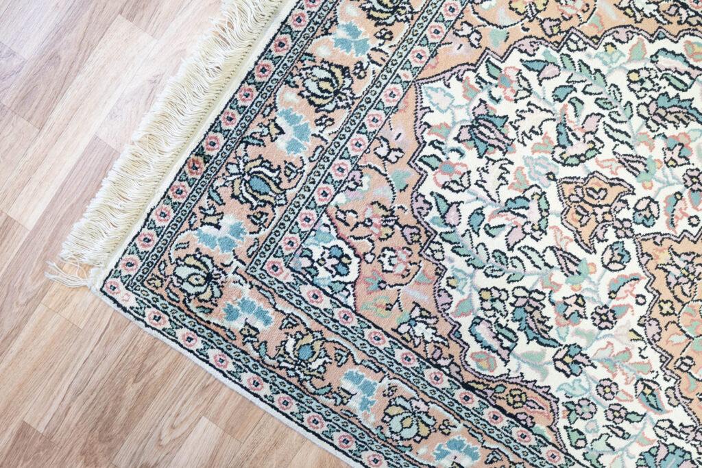 Kashmir Rug 3'x5' View 3
