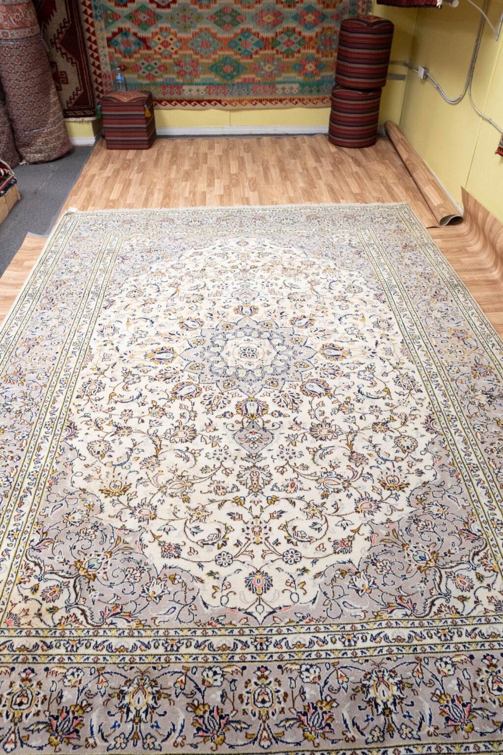 Mashad Rug 8.6x11.2 View 4