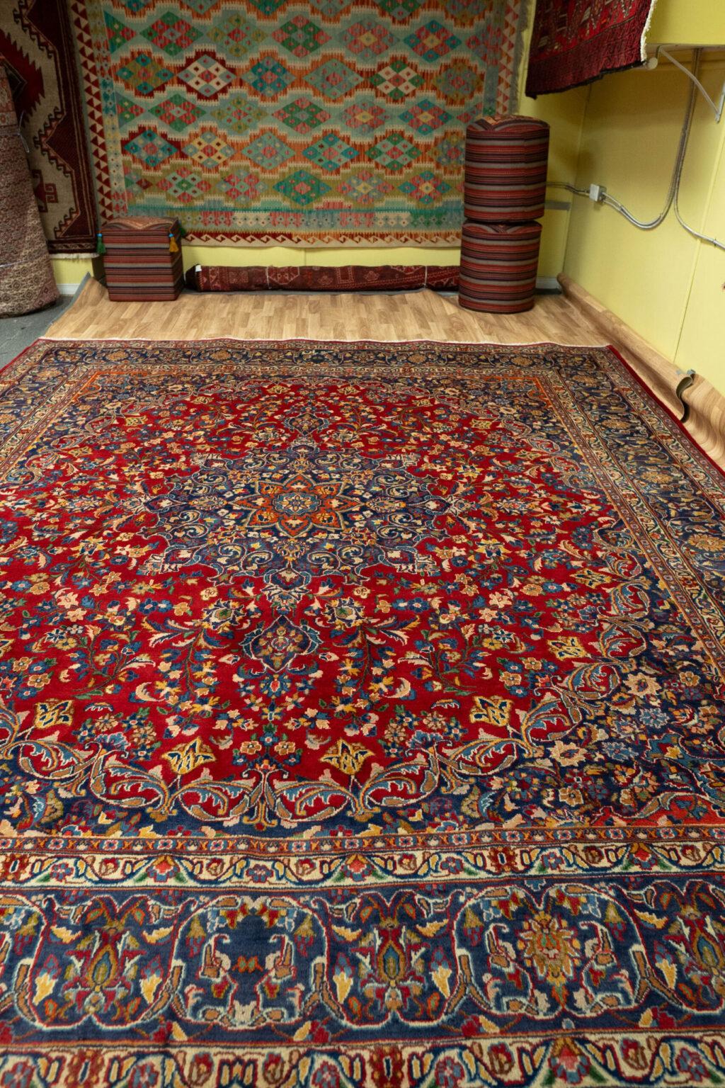 Tabriz Wool Rug 9.7x11.2 View 4