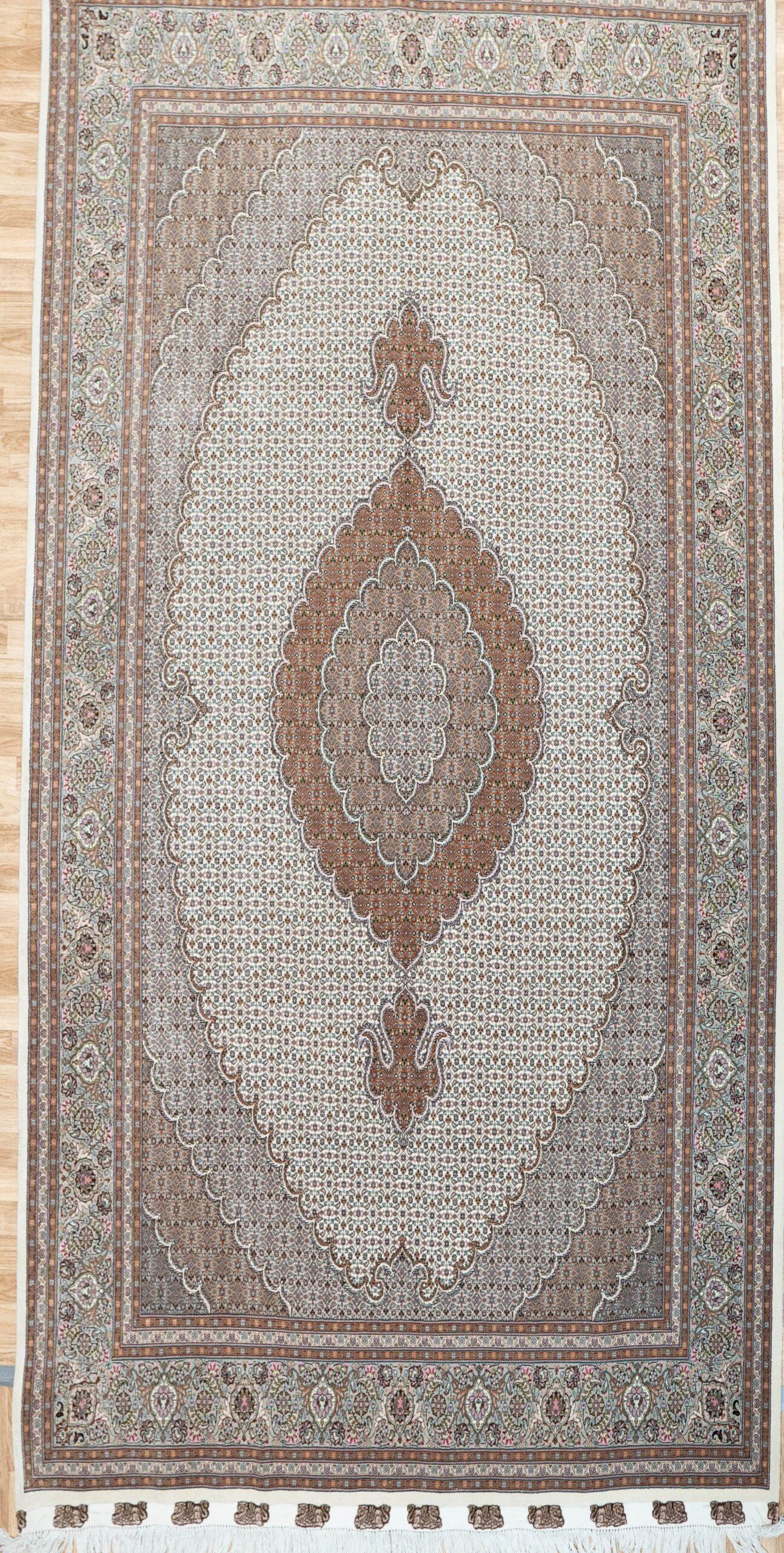 Tabriz Wool Rug 6.10x9.10 View 1