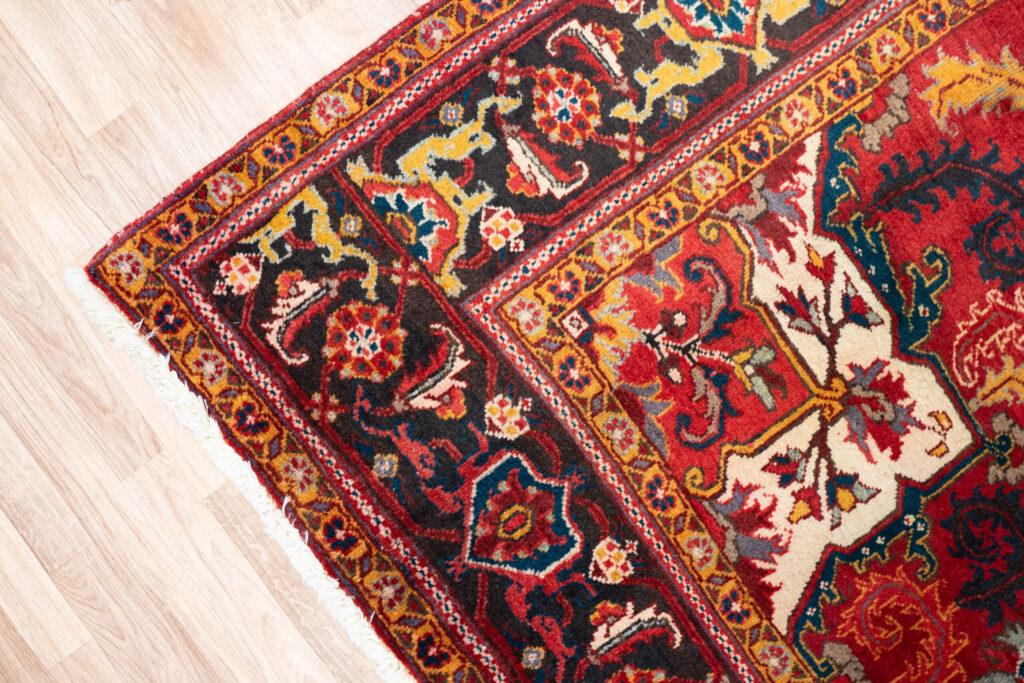 Heriz Wool Rug 6.7x9.7 View 2