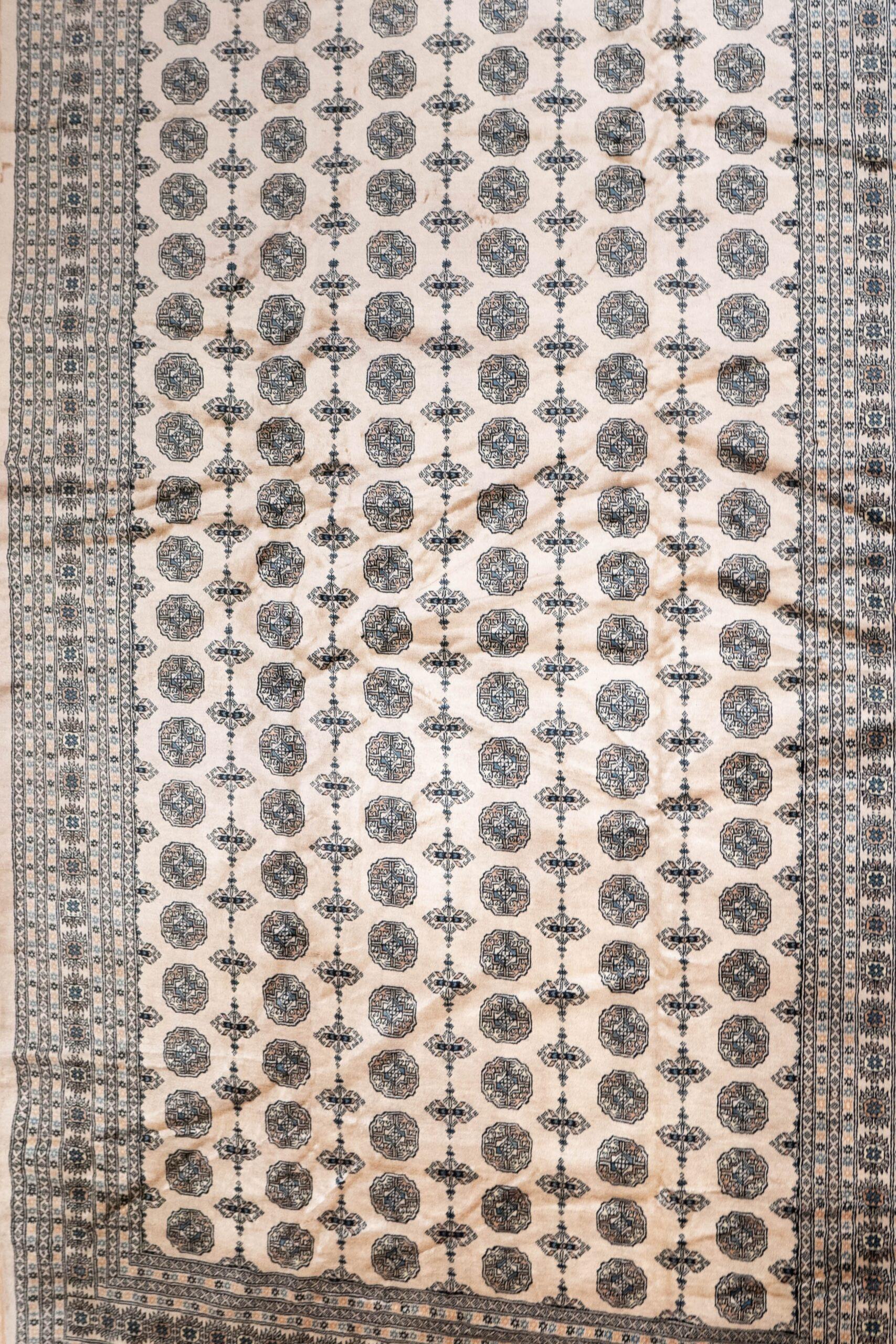 Bokhara Wool Rug 12.4x9.4