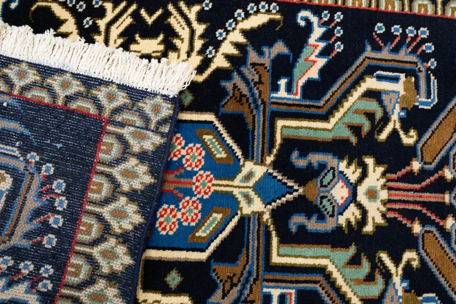 Kashan Wool Rug 2.1 x 3.1' View 4