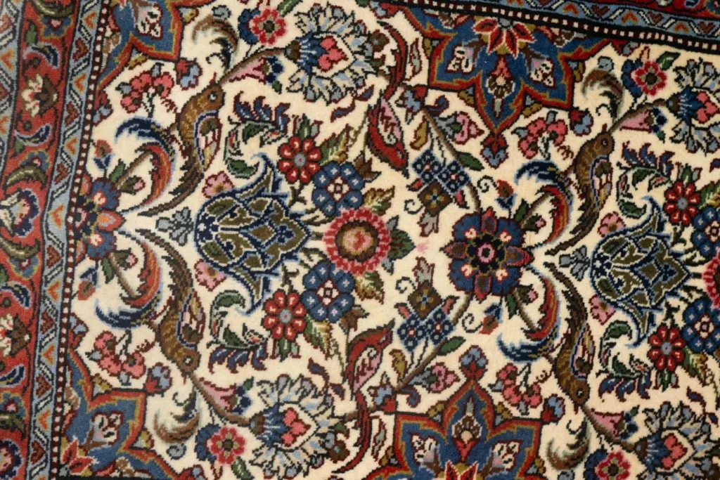 Shasvand 2.7 x 9.10' View 1