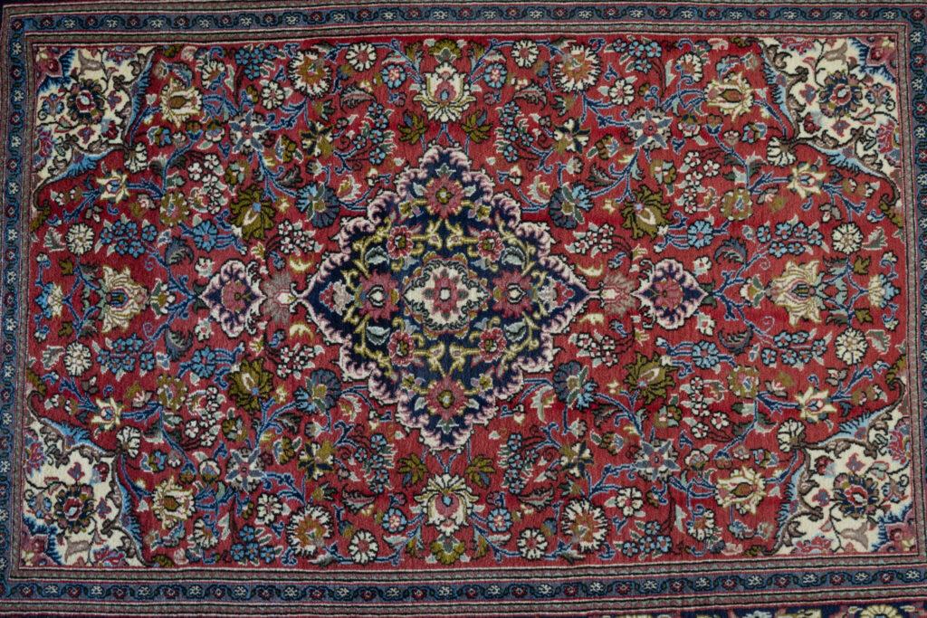 Qum Design Kurk Wool Rug 3.6'x5.6' View 2
