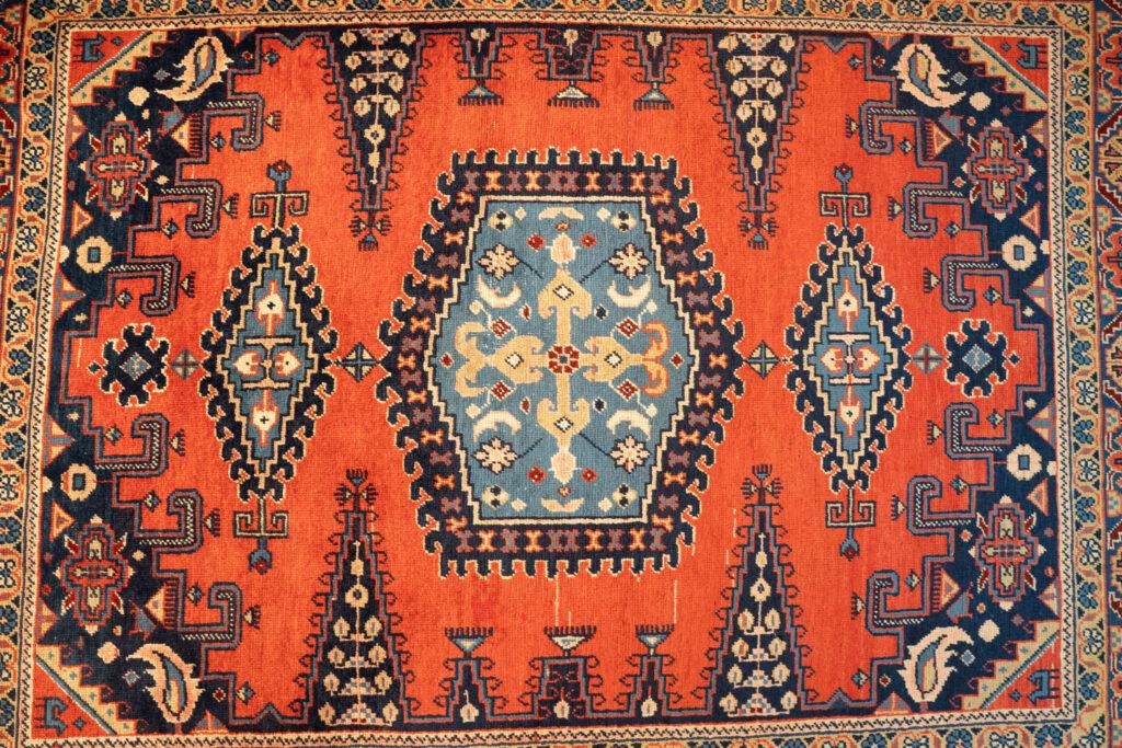 Veese Persian Rugs 5'x7' View 2