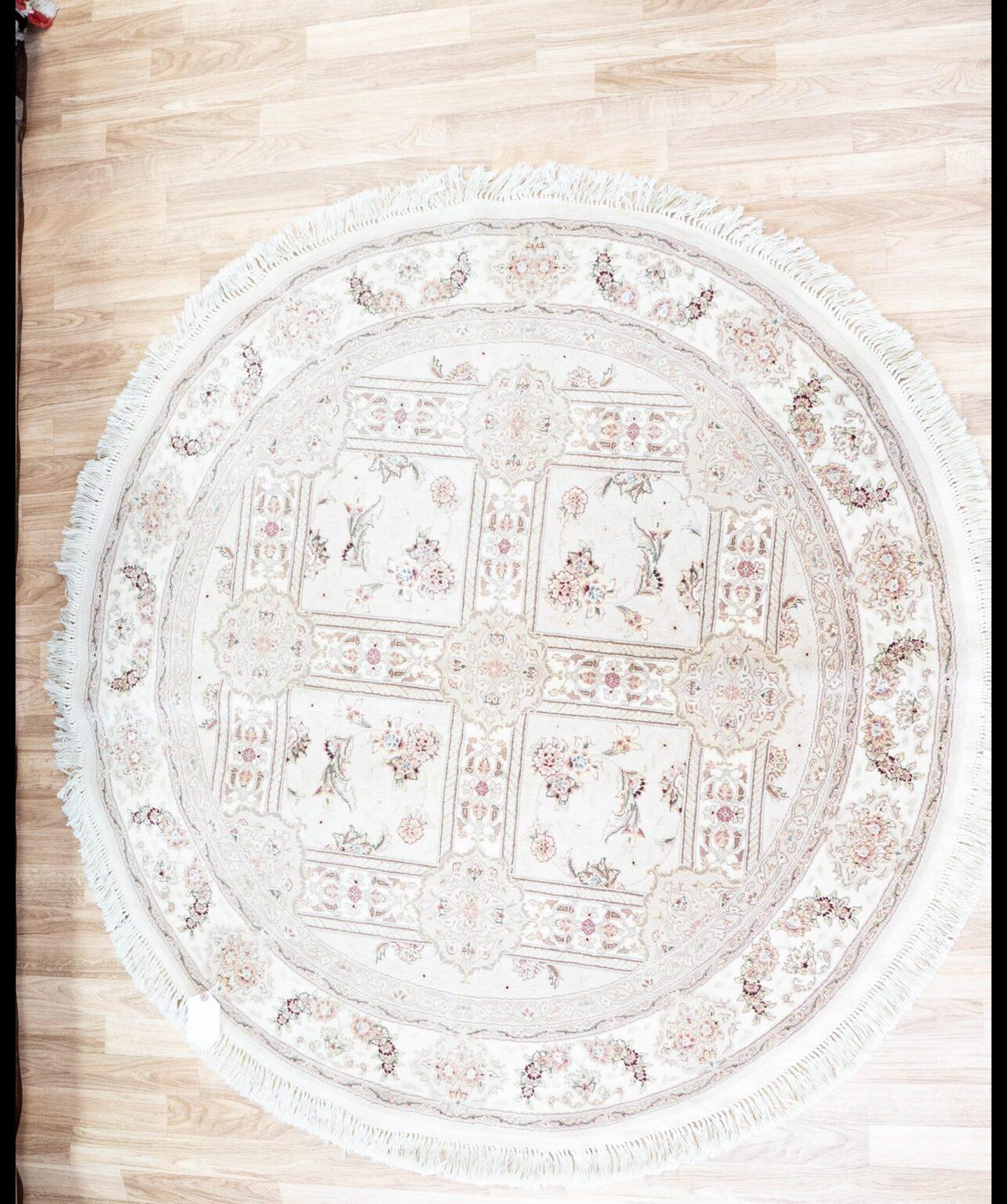 Tabriz Wool Silk Rug 5'x5' View 1