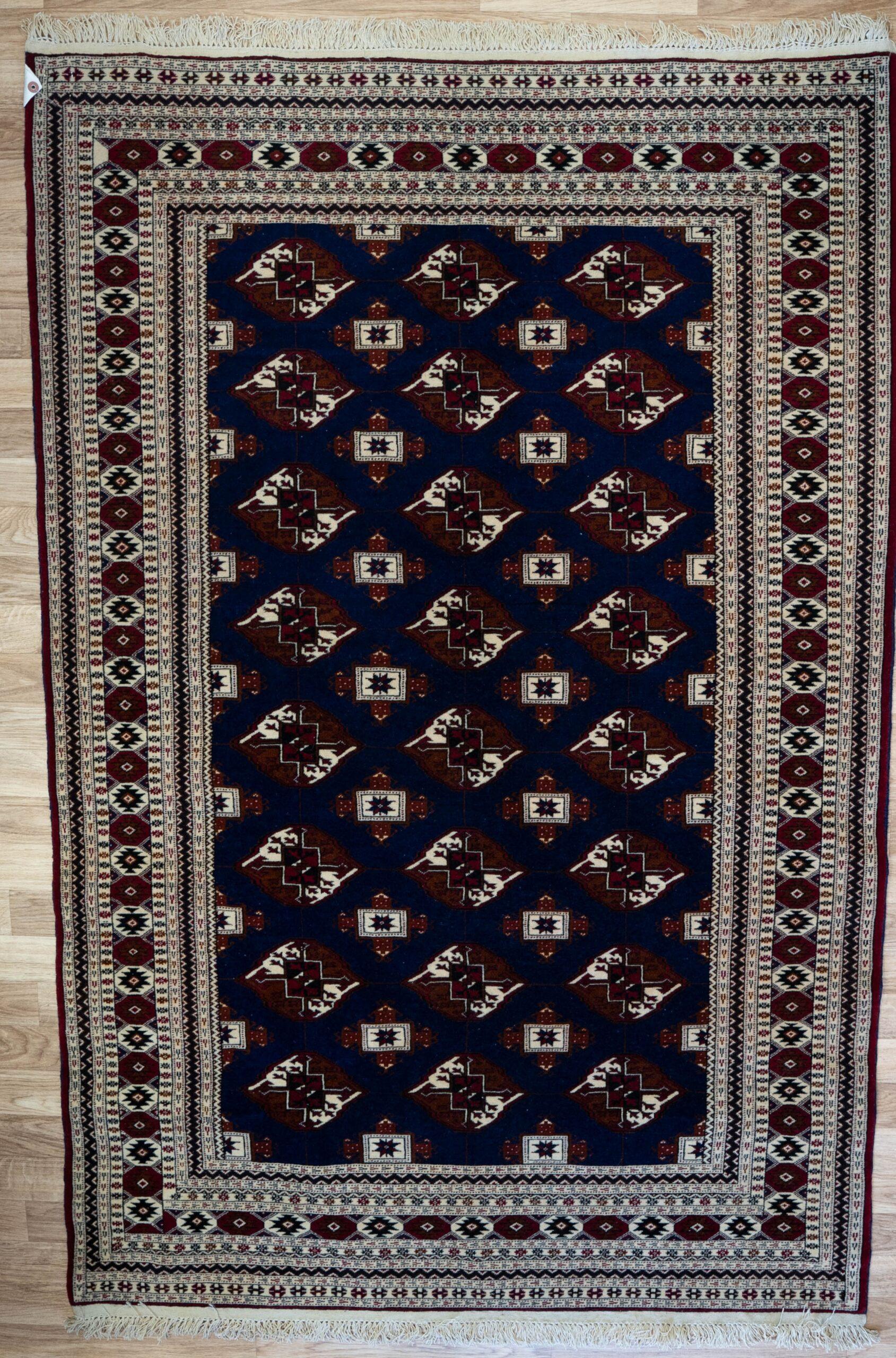 Turkmen Silk Base Rug 4.1'x5.8' View 1