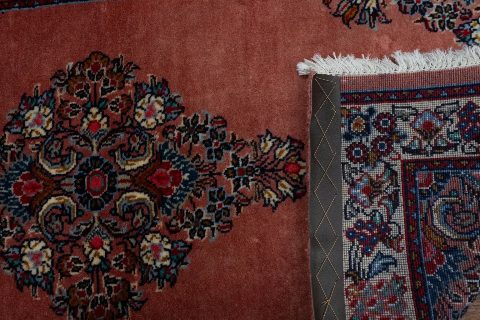 Sarouk Rug 2.3 × 4.0 View 5