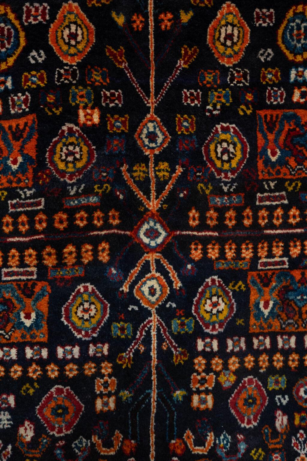 Qashqai Wool Rug 1.8'x4.10' View 4