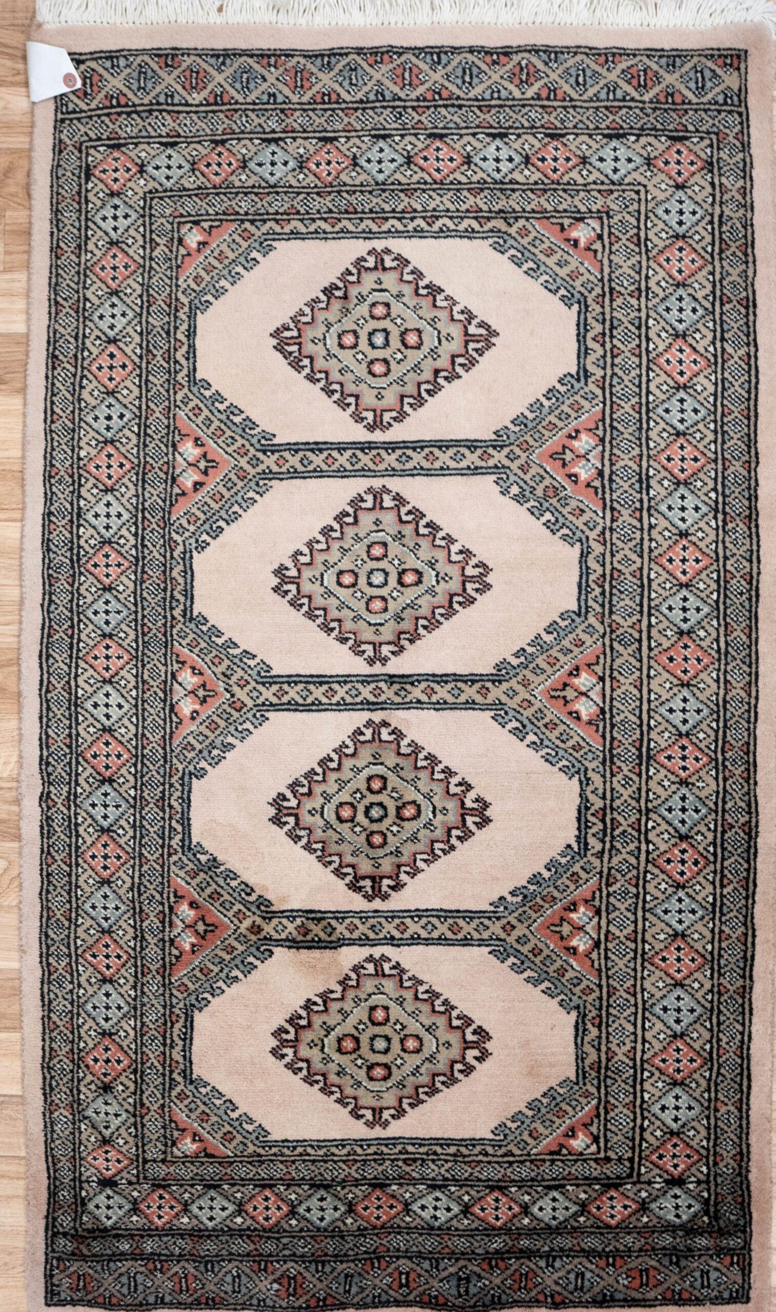 Bokhara Wool Rug 2.7x4.0 View 1