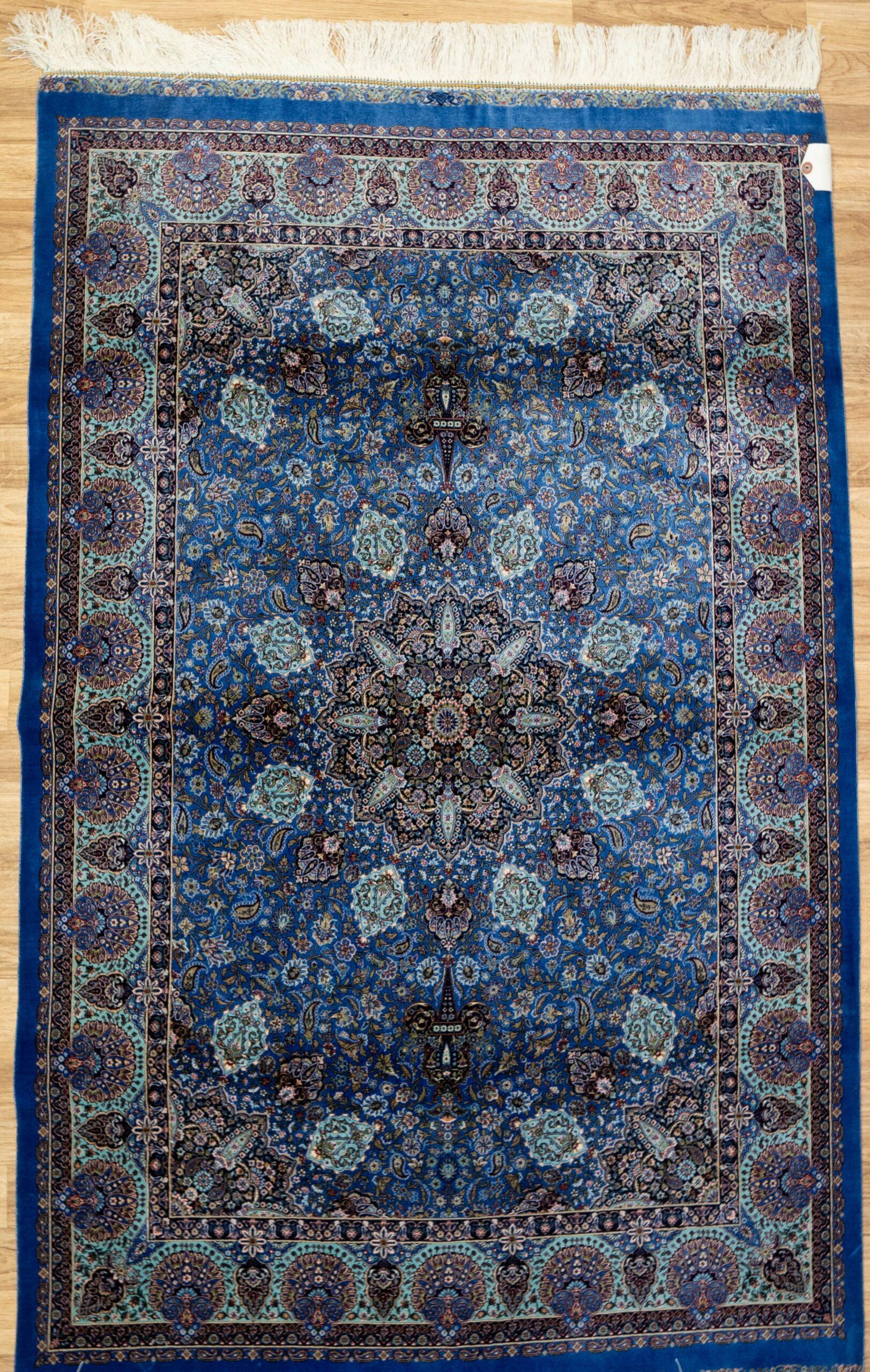 Qum Design Silk Rug 3'x5'