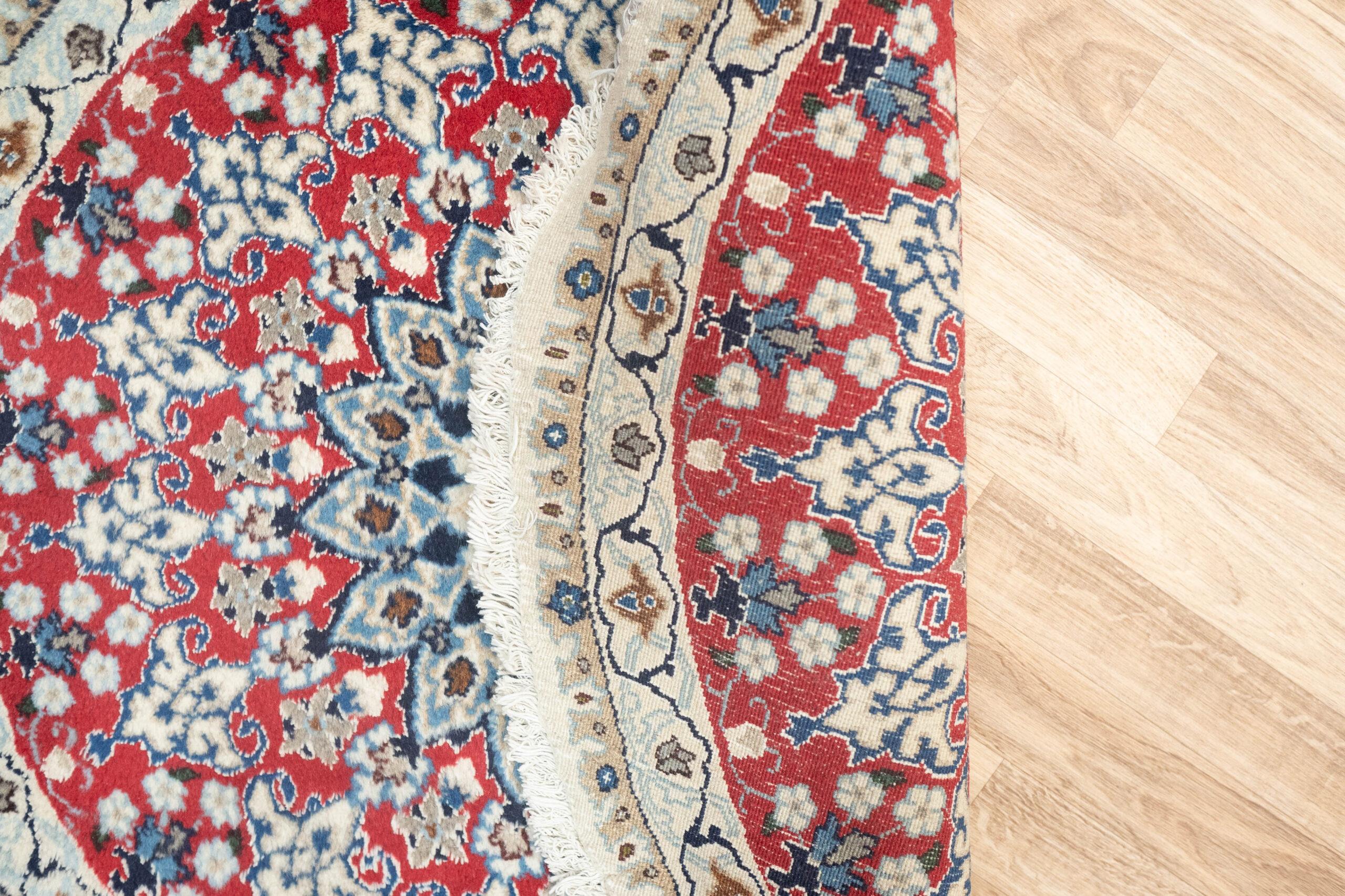 Nain Rug 3'x3' View 4