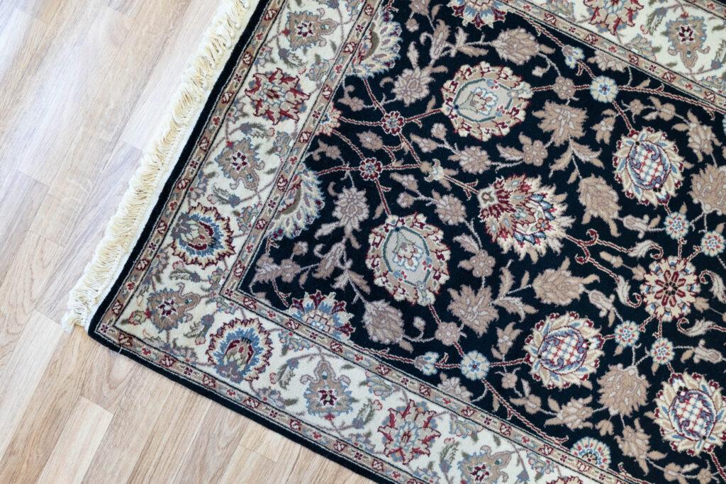 Tabriz Fine Wool Rug 3'x5' View 3