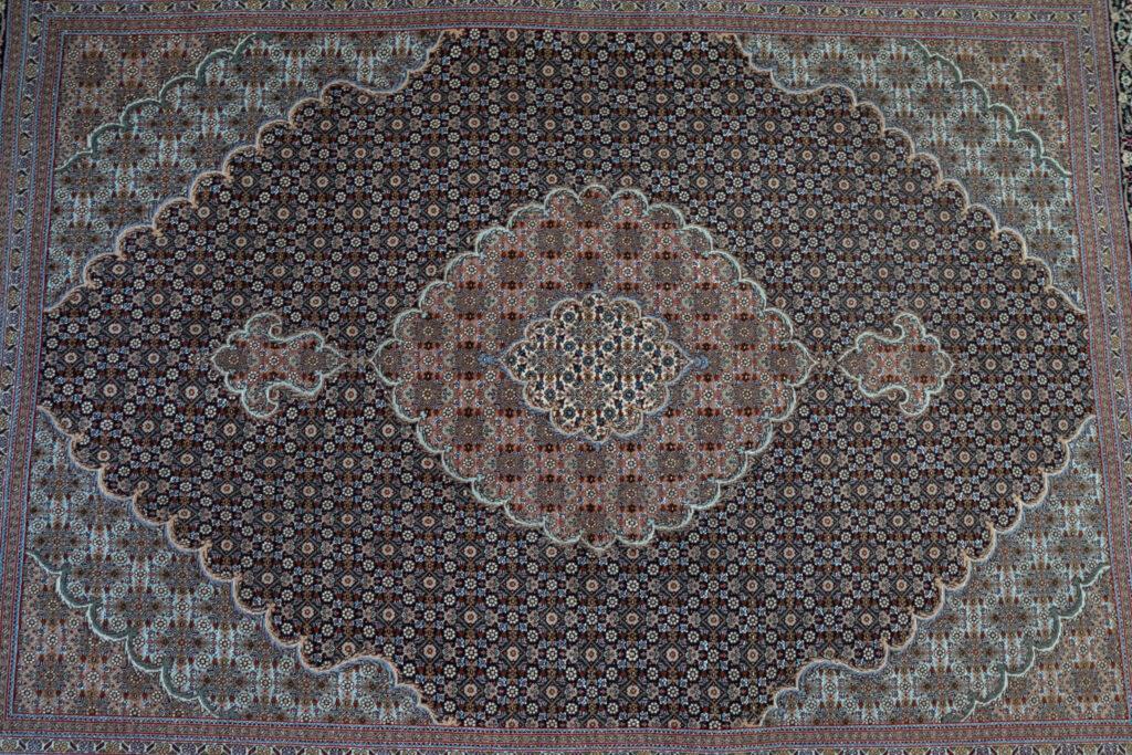 Tabriz Wool Silk Rug 5'x7' View 2