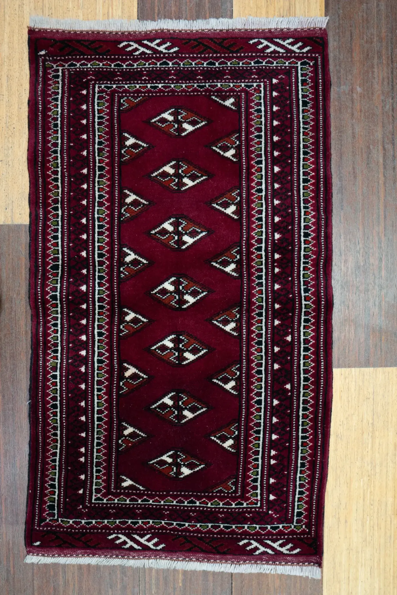 Turkmen Rug 3.2’x1.10′ View 4